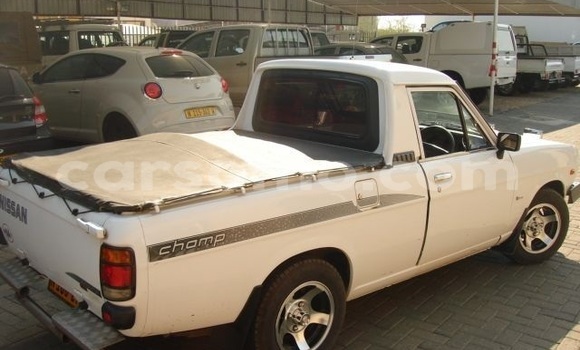 Acheter Occasion Voiture Nissan Pickup Blanc à Maseru, Maseru Acheter Occasion Voiture Nissan Pickup Blanc à Maseru, Maseru