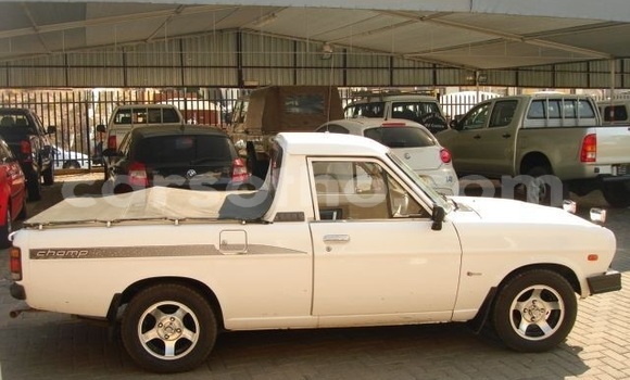 Acheter Occasion Voiture Nissan Pickup Blanc à Maseru, Maseru Acheter Occasion Voiture Nissan Pickup Blanc à Maseru, Maseru