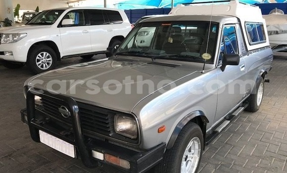 Acheter Occasion Voiture Nissan Pickup Gris à Maseru, Maseru Acheter Occasion Voiture Nissan Pickup Gris à Maseru, Maseru