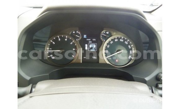 Sayi Imported Toyota Prado White Mota in Import - Dubai a Maseru Sayi Imported Toyota Prado White Mota in Import - Dubai a Maseru