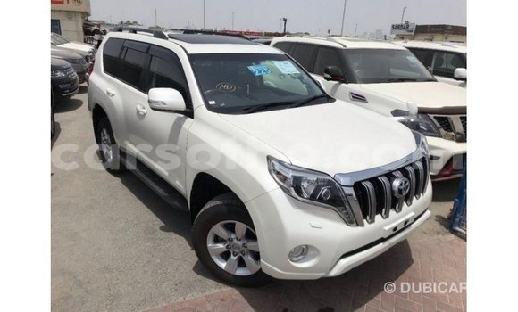 Sayi Imported Toyota Prado White Mota in Import - Dubai a Maseru Sayi Imported Toyota Prado White Mota in Import - Dubai a Maseru