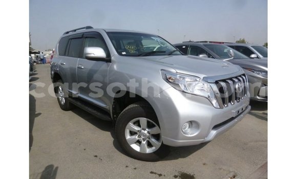 Acheter Import Voiture Toyota Prado Autre à Import - Dubai, Maseru Acheter Import Voiture Toyota Prado Autre à Import - Dubai, Maseru