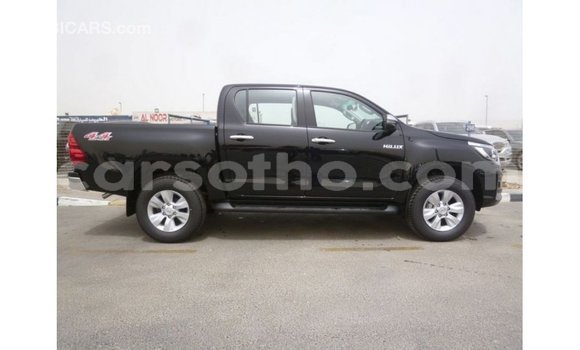 اشتري Imported Toyota Hilux Black سيارة في Import - Dubai في Maseru اشتري Imported Toyota Hilux Black سيارة في Import - Dubai في Maseru