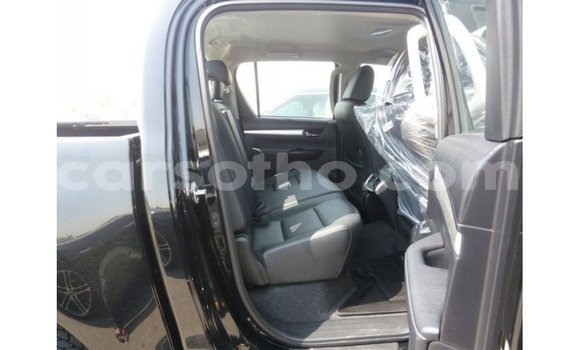Sayi Imported Toyota Hilux Black Mota in Import - Dubai a Maseru Sayi Imported Toyota Hilux Black Mota in Import - Dubai a Maseru