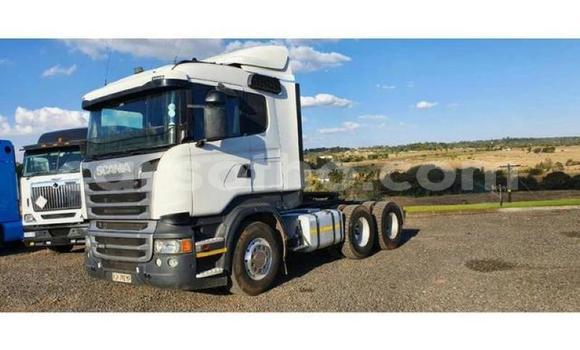 Acheter Occasion Utilitaire Scania R420 Blanc à Maputsoe, Leribe Acheter Occasion Utilitaire Scania R420 Blanc à Maputsoe, Leribe