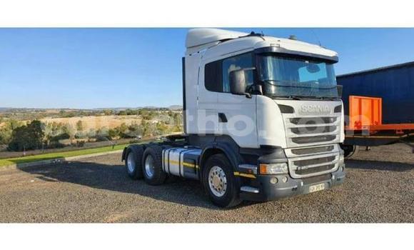 Acheter Occasion Utilitaire Scania R420 Blanc à Maputsoe, Leribe Acheter Occasion Utilitaire Scania R420 Blanc à Maputsoe, Leribe