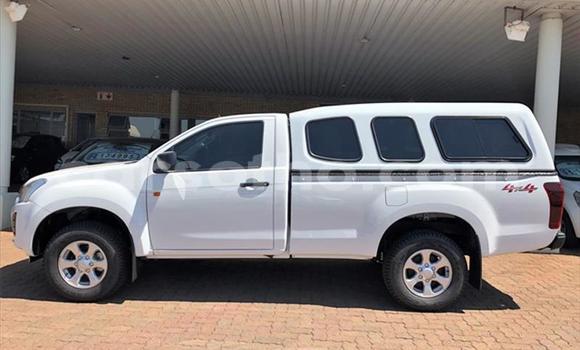 Acheter Occasion Voiture Isuzu D–MAX Blanc à Maseru, Maseru Acheter Occasion Voiture Isuzu D–MAX Blanc à Maseru, Maseru