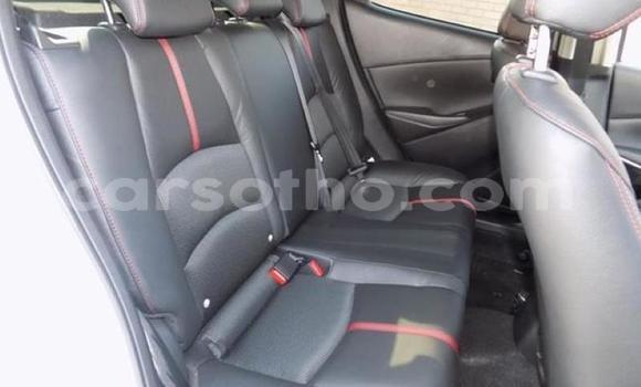 اشتري مستعمل Mazda Mazda 2 White سيارة في Maseru في Maseru اشتري مستعمل Mazda Mazda 2 White سيارة في Maseru في Maseru