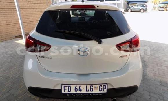 اشتري مستعمل Mazda Mazda 2 White سيارة في Maseru في Maseru اشتري مستعمل Mazda Mazda 2 White سيارة في Maseru في Maseru