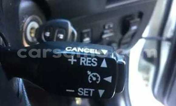 Buy Used Toyota Hilux White Car in Maseru in Maseru Buy Used Toyota Hilux White Car in Maseru in Maseru