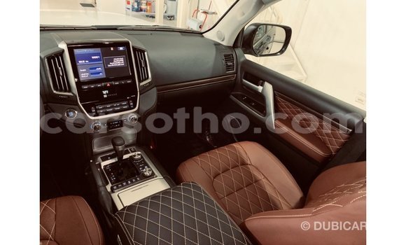 اشتري Imported Toyota Land Cruiser Black سيارة في Import - Dubai في Maseru اشتري Imported Toyota Land Cruiser Black سيارة في Import - Dubai في Maseru