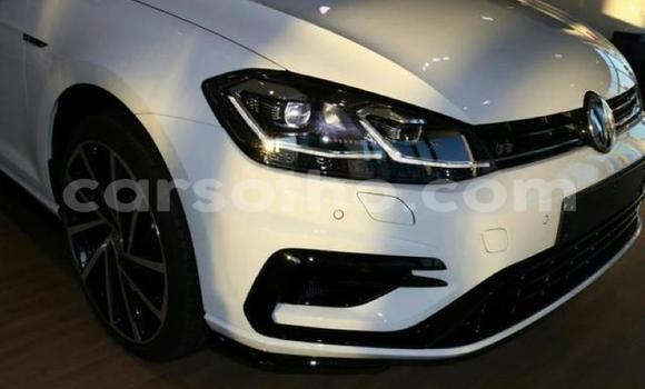 Buy Used Volkswagen Golf R White Car in Maseru in Maseru Buy Used Volkswagen Golf R White Car in Maseru in Maseru