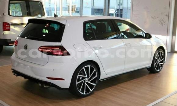 Buy Used Volkswagen Golf R White Car in Maseru in Maseru Buy Used Volkswagen Golf R White Car in Maseru in Maseru