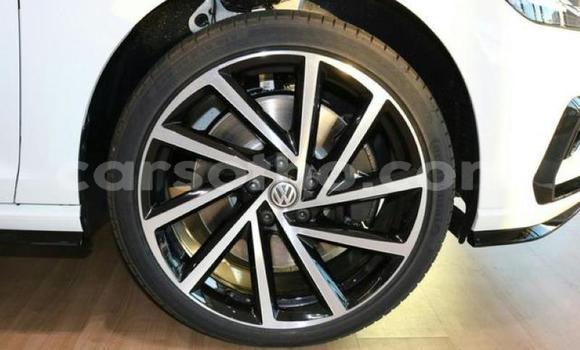 Buy Used Volkswagen Golf R White Car in Maseru in Maseru Buy Used Volkswagen Golf R White Car in Maseru in Maseru