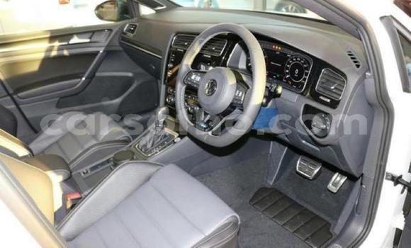 Buy Used Volkswagen Golf R White Car in Maseru in Maseru Buy Used Volkswagen Golf R White Car in Maseru in Maseru