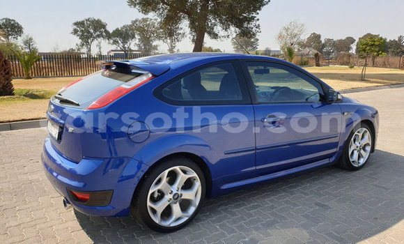 Buy Used Ford Fiesta ST Blue Car in Mafeteng in Mafeteng Buy Used Ford Fiesta ST Blue Car in Mafeteng in Mafeteng