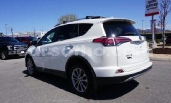 اشتري مستعمل Toyota RAV4 White سيارة في Butha–Buthe في Thaba-Tseka اشتري مستعمل Toyota RAV4 White سيارة في Butha–Buthe في Thaba-Tseka