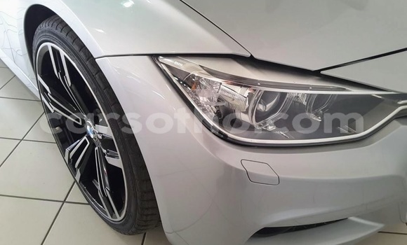 Sayi Na hannu BMW 3–Series Silver Mota in Maseru a Maseru Sayi Na hannu BMW 3–Series Silver Mota in Maseru a Maseru