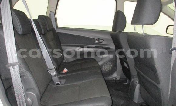 Sayi Na hannu Toyota Avanza White Mota in Maseru a Maseru Sayi Na hannu Toyota Avanza White Mota in Maseru a Maseru