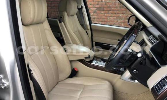 Buy Used Land Rover Range Rover Silver Car in Maputsoe in Leribe Buy Used Land Rover Range Rover Silver Car in Maputsoe in Leribe