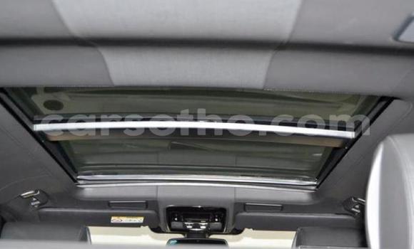 Buy Used Land Rover Range Rover Black Car in Mohale's Hoek in Mohale's Hoek Buy Used Land Rover Range Rover Black Car in Mohale's Hoek in Mohale's Hoek