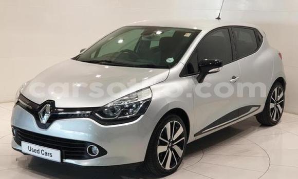 Acheter Occasion Voiture Renault Clio Autre à Maputsoa, Leribe Acheter Occasion Voiture Renault Clio Autre à Maputsoa, Leribe