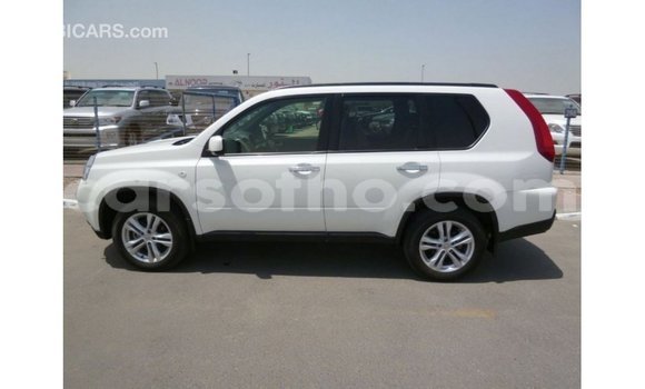 Sayi Imported Nissan Evalia White Babbar mota in Import - Dubai a Maseru Sayi Imported Nissan Evalia White Babbar mota in Import - Dubai a Maseru