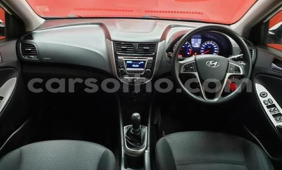 Buy Used Hyundai Accent White Car in Maputsoa in Leribe Buy Used Hyundai Accent White Car in Maputsoa in Leribe
