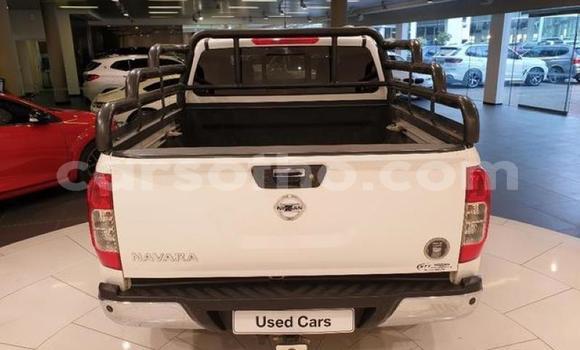 Buy Used Nissan Navara Silver Car in Quthing in Butha-Buthe Buy Used Nissan Navara Silver Car in Quthing in Butha-Buthe