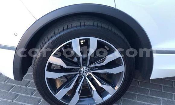 Buy Used Volkswagen Tiguan White Car in Maseru in Maseru Buy Used Volkswagen Tiguan White Car in Maseru in Maseru