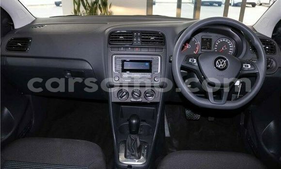 Acheter Occasion Voiture Volkswagen Polo Blanc à Maputsoe, Leribe Acheter Occasion Voiture Volkswagen Polo Blanc à Maputsoe, Leribe