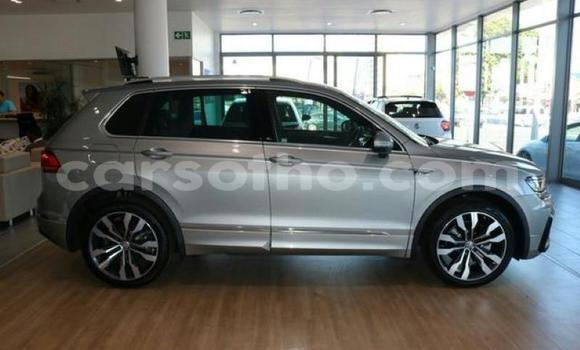 Acheter Occasion Voiture Volkswagen Tiguan Gris à Maseru, Maseru Acheter Occasion Voiture Volkswagen Tiguan Gris à Maseru, Maseru