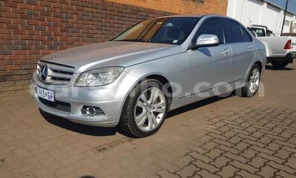Buy Used Mercedes-Benz 300CD Silver Car in Maseru in Maseru Buy Used Mercedes-Benz 300CD Silver Car in Maseru in Maseru