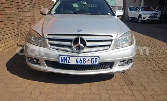 Buy Used Mercedes-Benz 300CD Silver Car in Maseru in Maseru Buy Used Mercedes-Benz 300CD Silver Car in Maseru in Maseru
