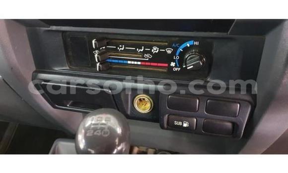 Buy Used Toyota Land Cruiser White Car in Maseru in Maseru Buy Used Toyota Land Cruiser White Car in Maseru in Maseru