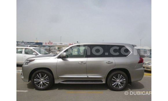 اشتري Imported Lexus LX Other سيارة في Import - Dubai في Maseru اشتري Imported Lexus LX Other سيارة في Import - Dubai في Maseru