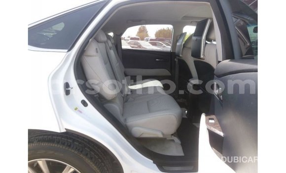 Sayi Imported Lexus RX White Mota in Import - Dubai a Maseru Sayi Imported Lexus RX White Mota in Import - Dubai a Maseru