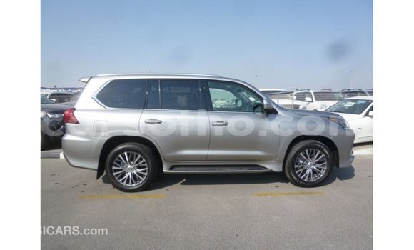 Sayi Imported Lexus LX Other Mota in Import - Dubai a Maseru Sayi Imported Lexus LX Other Mota in Import - Dubai a Maseru