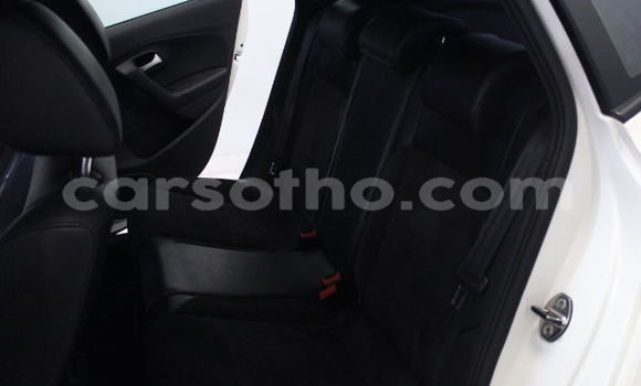 اشتري مستعمل Volkswagen Polo GTI White سيارة في Maputsoa في Leribe اشتري مستعمل Volkswagen Polo GTI White سيارة في Maputsoa في Leribe