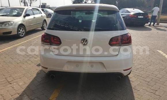 Buy Used Volkswagen Golf GTI White Car in Maputsoe in Leribe Buy Used Volkswagen Golf GTI White Car in Maputsoe in Leribe