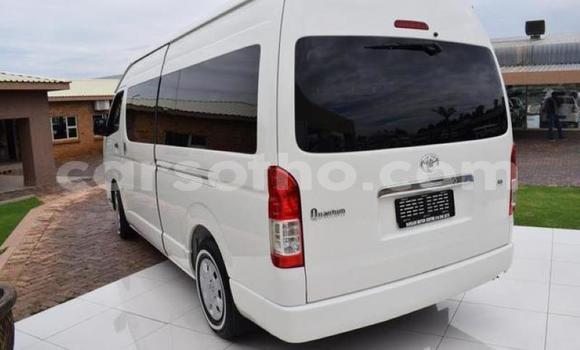 اشتري مستعمل Toyota 2000GT White سيارة في Peka في Leribe اشتري مستعمل Toyota 2000GT White سيارة في Peka في Leribe