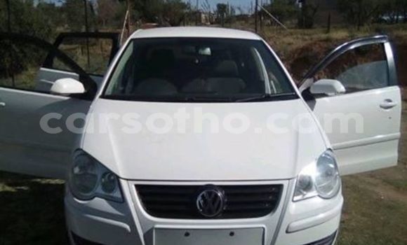 Sayi Na hannu Volkswagen Polo White Mota in Maseru a Maseru Sayi Na hannu Volkswagen Polo White Mota in Maseru a Maseru