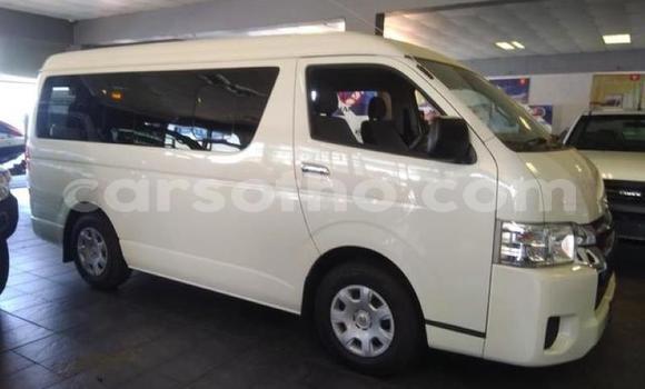 اشتري مستعمل Toyota 2000GT White سيارة في Hlotse في Leribe اشتري مستعمل Toyota 2000GT White سيارة في Hlotse في Leribe