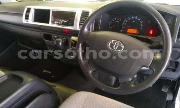 اشتري مستعمل Toyota 2000GT White سيارة في Hlotse في Leribe اشتري مستعمل Toyota 2000GT White سيارة في Hlotse في Leribe