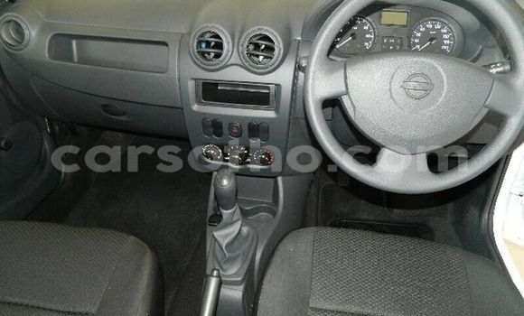 Buy Used Nissan NP 300 White Car in Maputsoa in Leribe Buy Used Nissan NP 300 White Car in Maputsoa in Leribe