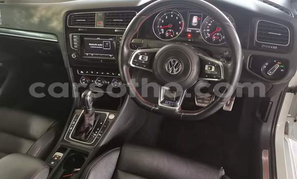 Acheter Occasion Voiture Volkswagen Golf GTI Blanc à Maseru, Maseru Acheter Occasion Voiture Volkswagen Golf GTI Blanc à Maseru, Maseru