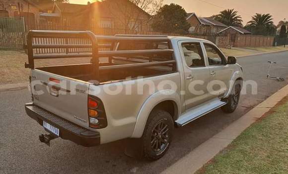 Acheter Occasion Voiture Toyota Hilux Gris à Maseru, Maseru Acheter Occasion Voiture Toyota Hilux Gris à Maseru, Maseru