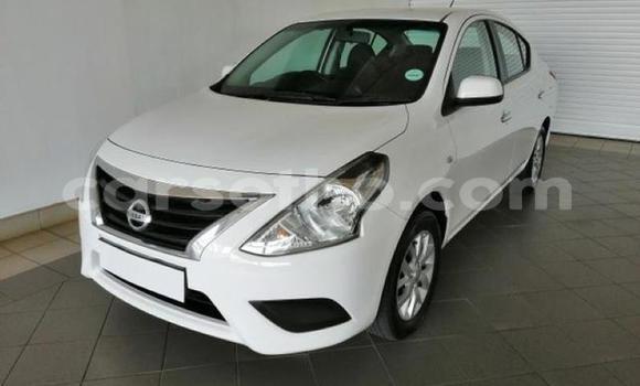 Sayi Na hannu Nissan Almera White Mota in Maseru a Maseru Sayi Na hannu Nissan Almera White Mota in Maseru a Maseru