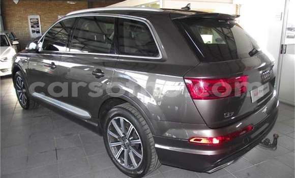 Sayi Na hannu Audi Q7 Black Mota in Maseru a Maseru Sayi Na hannu Audi Q7 Black Mota in Maseru a Maseru