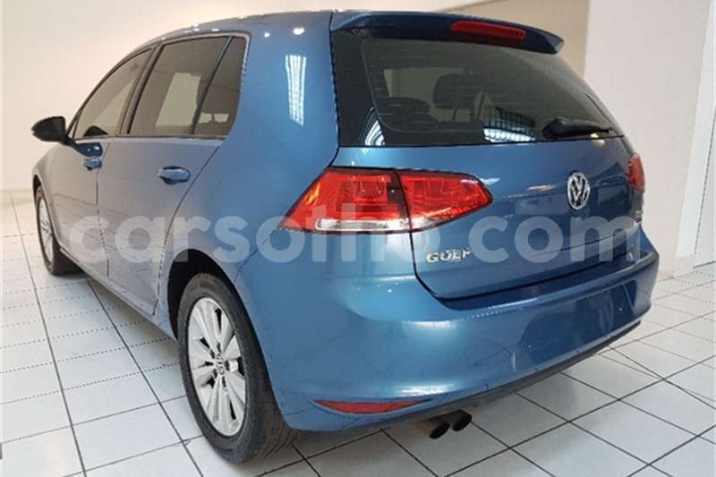 Big with watermark vw golf 1.4tsi comfortline 4